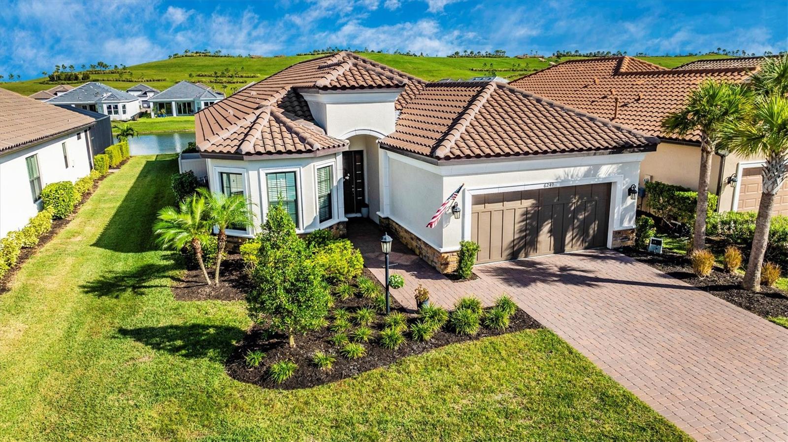 6249 MESA GLEN