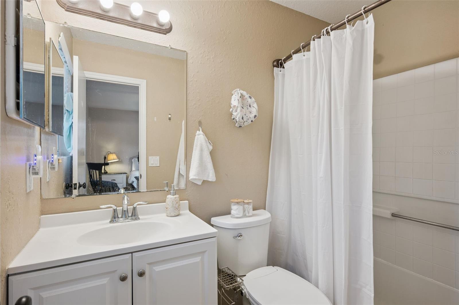 NEW ENGLAND HGTS - Residential