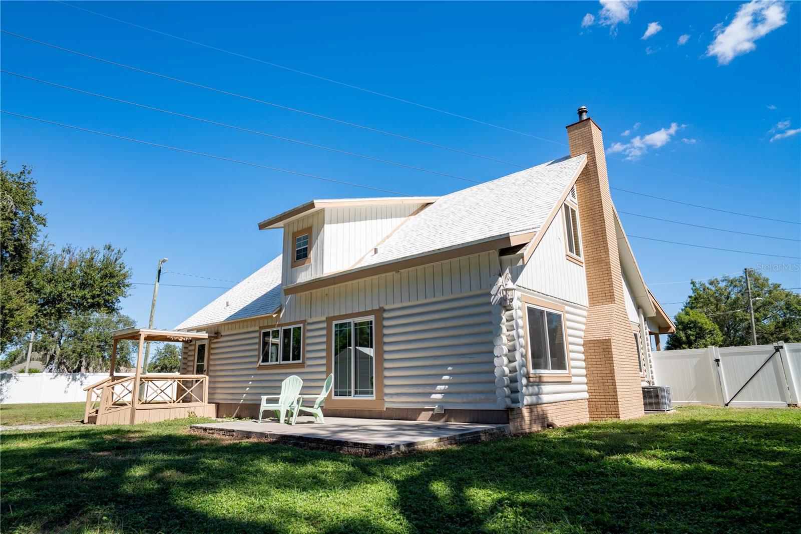 PLAZA SUB - Residential