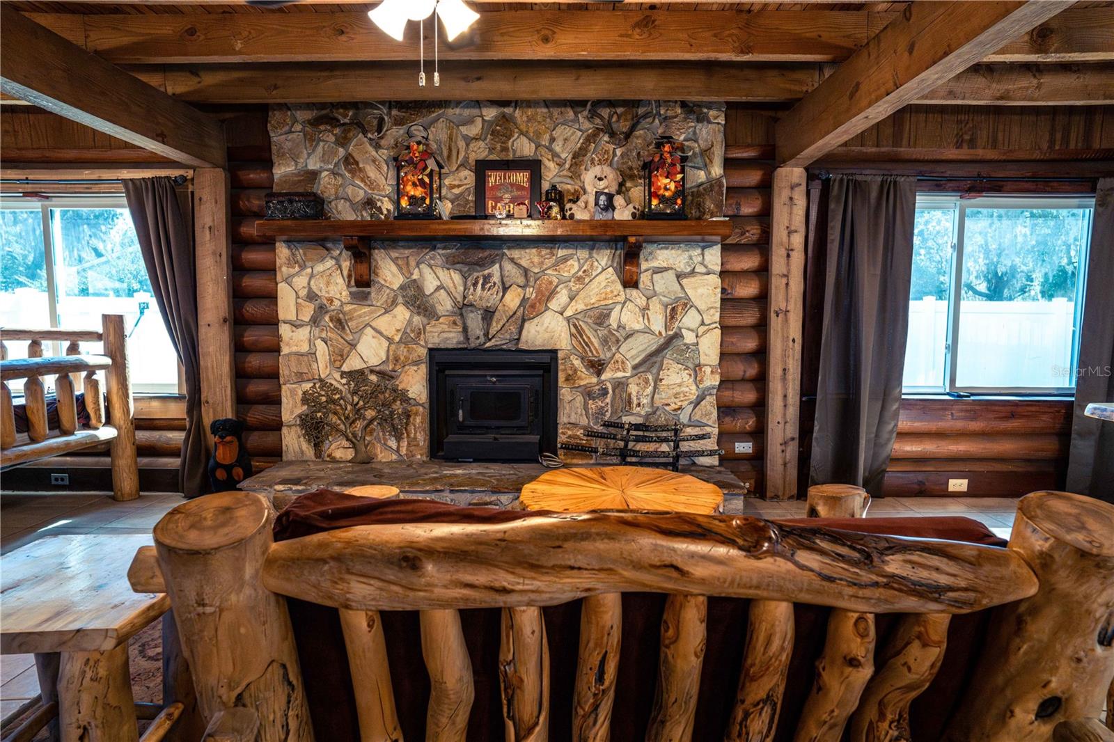 PLAZA SUB - Residential