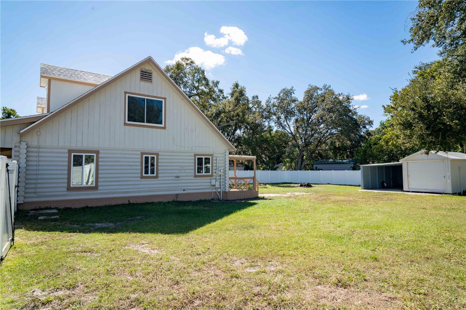 PLAZA SUB - Residential