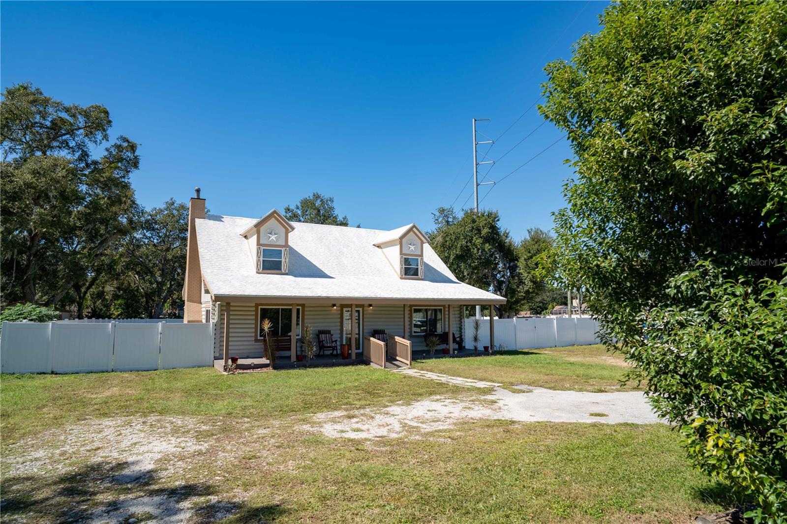 PLAZA SUB - Residential