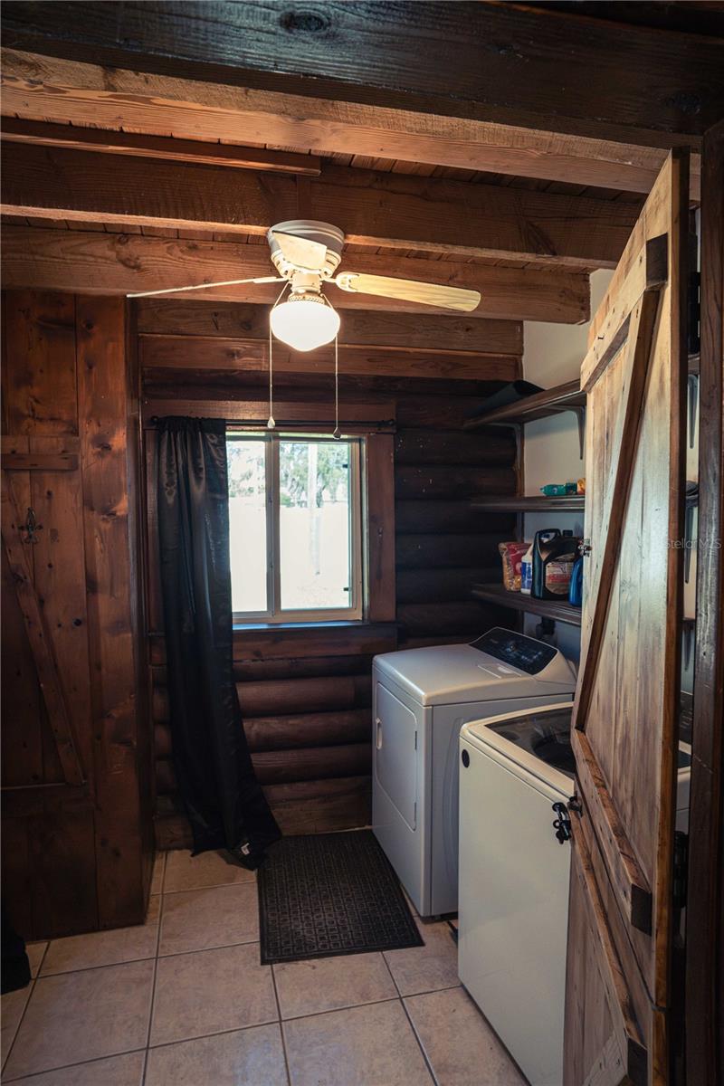 PLAZA SUB - Residential