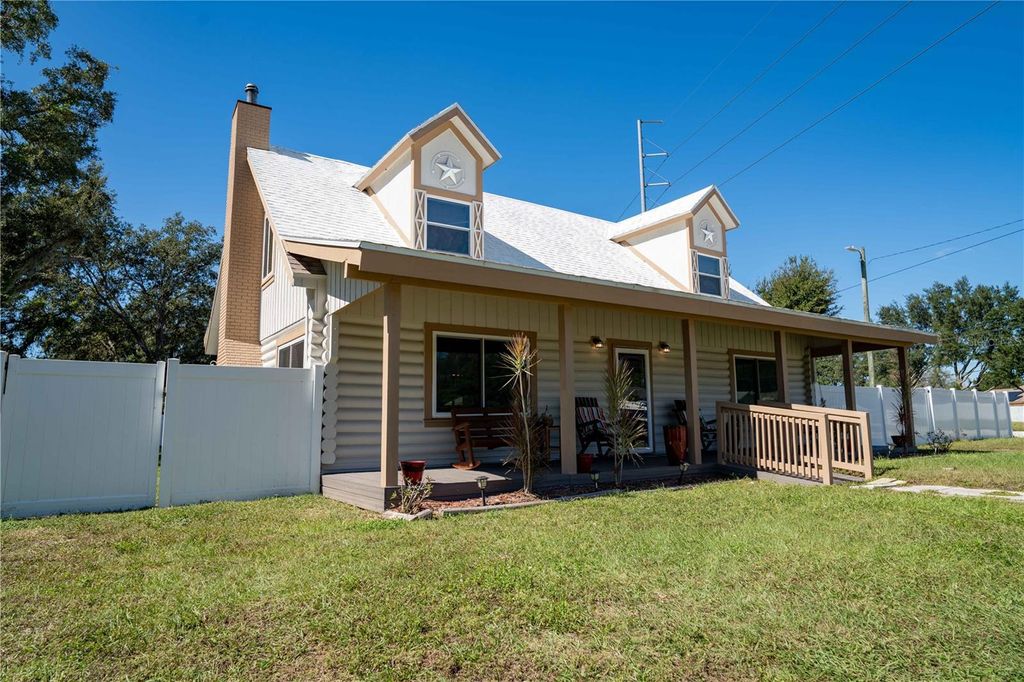 Photo of 4599 Reynosa Drive SW, Winter Haven, FL 33880 (MLS # S5141435)