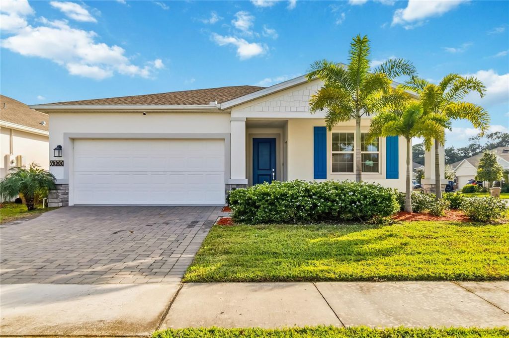 Photo of 6300 Chirpine Lane, Saint Cloud, FL 34771 (MLS # O6362871)
