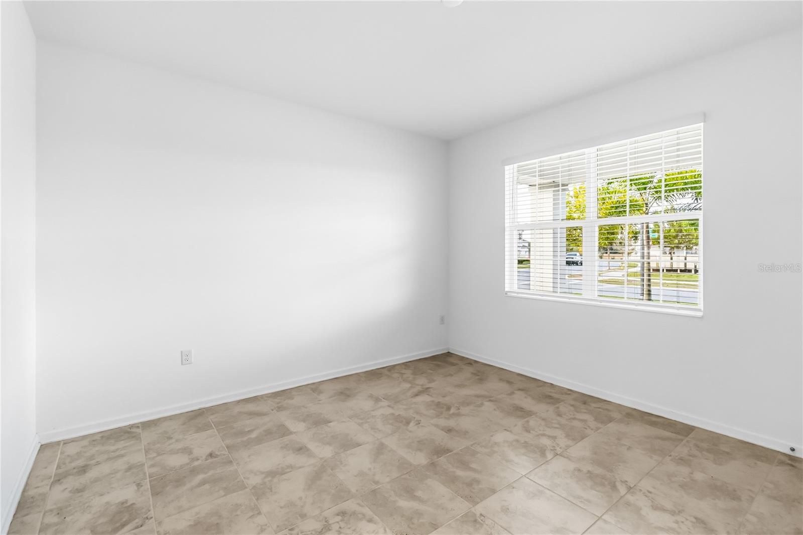 PINE GLEN - Residential