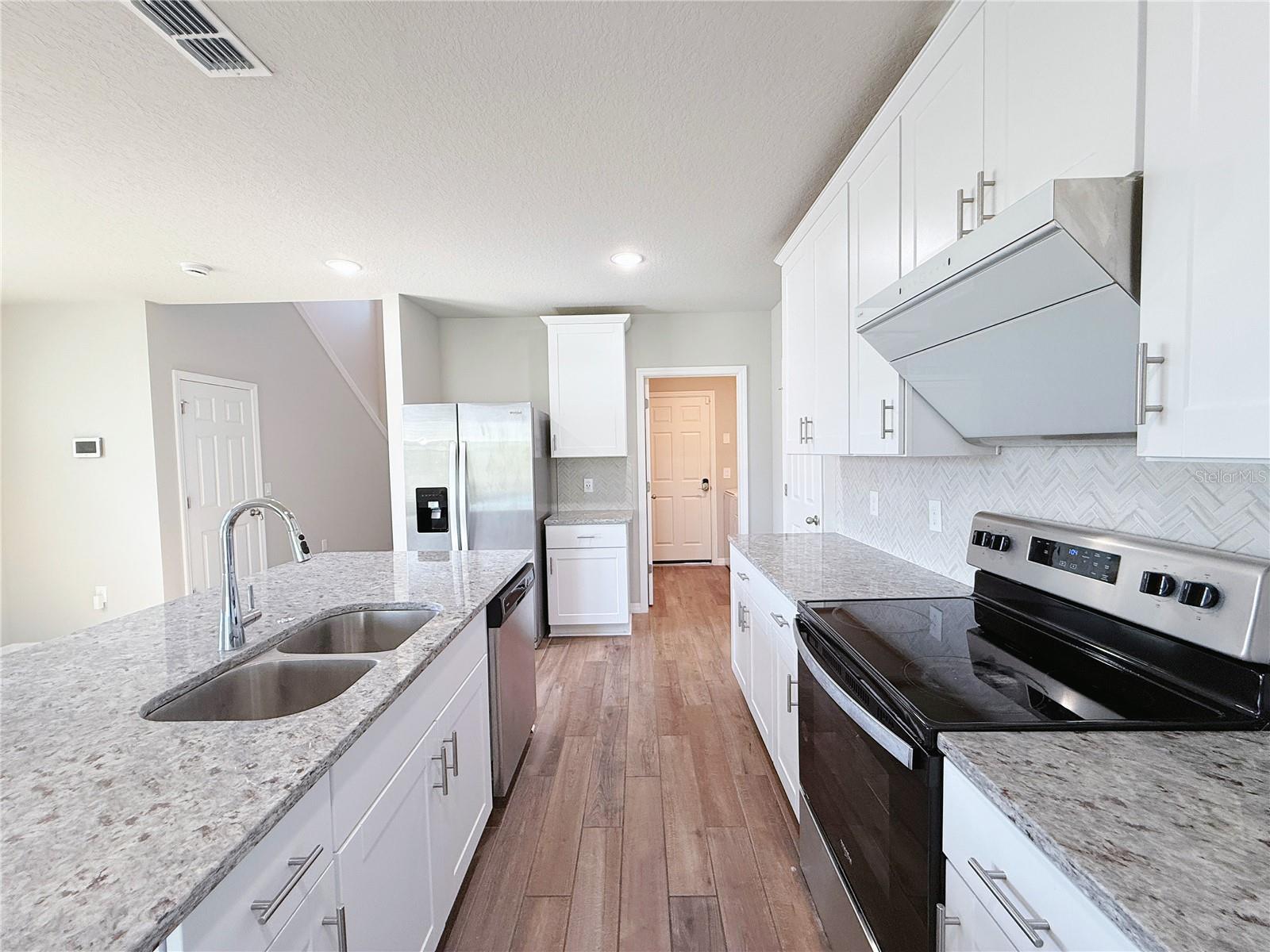 17120 CAGAN CROSSINGS BOULEVARD