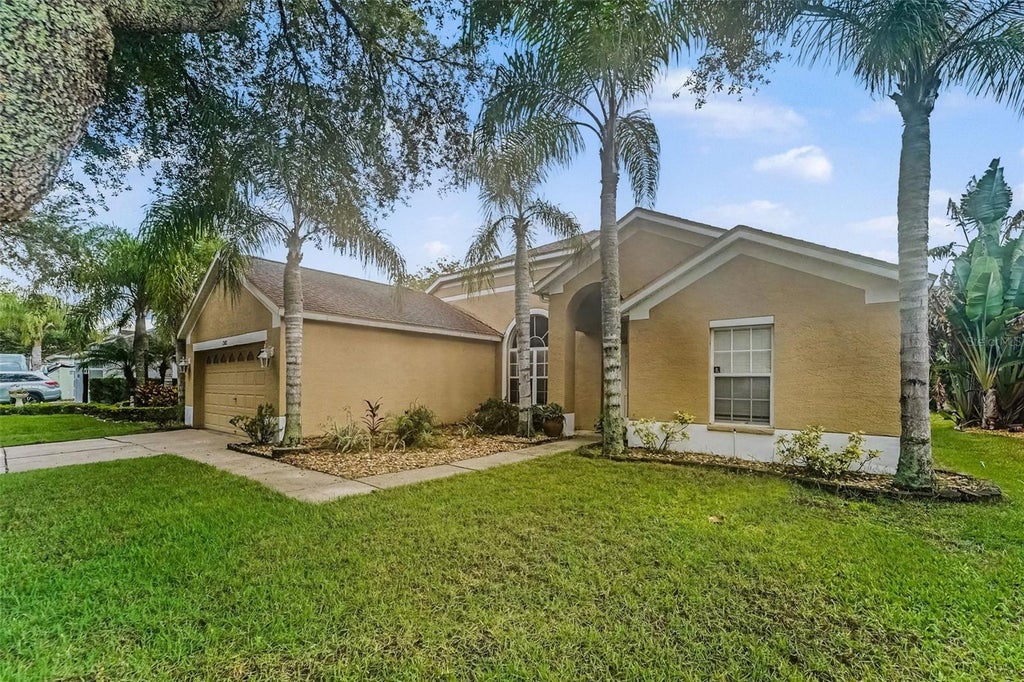 Photo of 13522 White Elk Loop, Tampa, FL 33626 (MLS # TB8548352)
