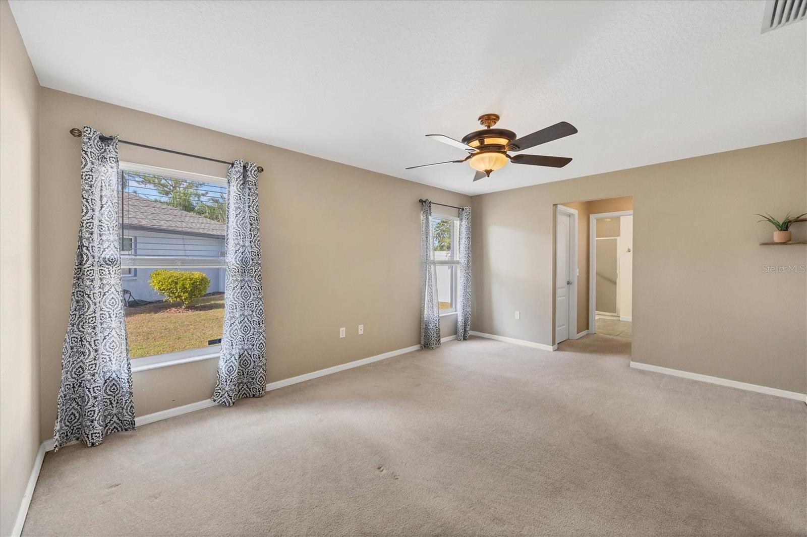 RIVERS EDGE - Residential