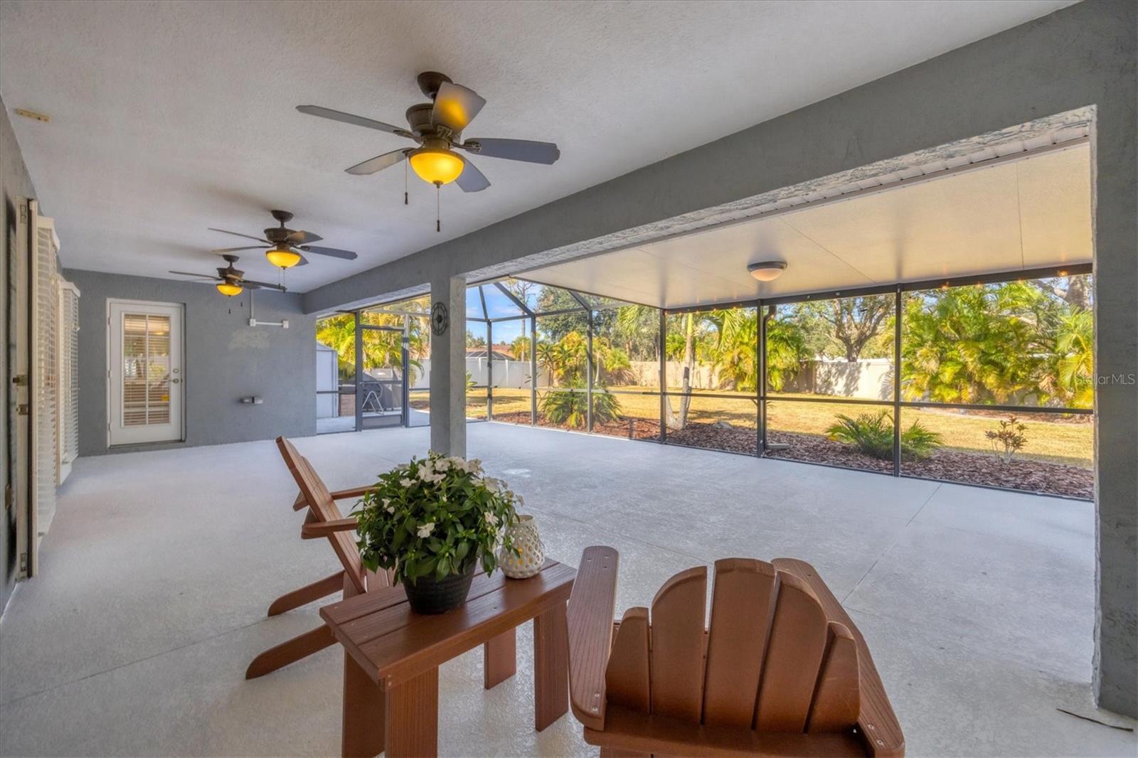 RIVERS EDGE - Residential