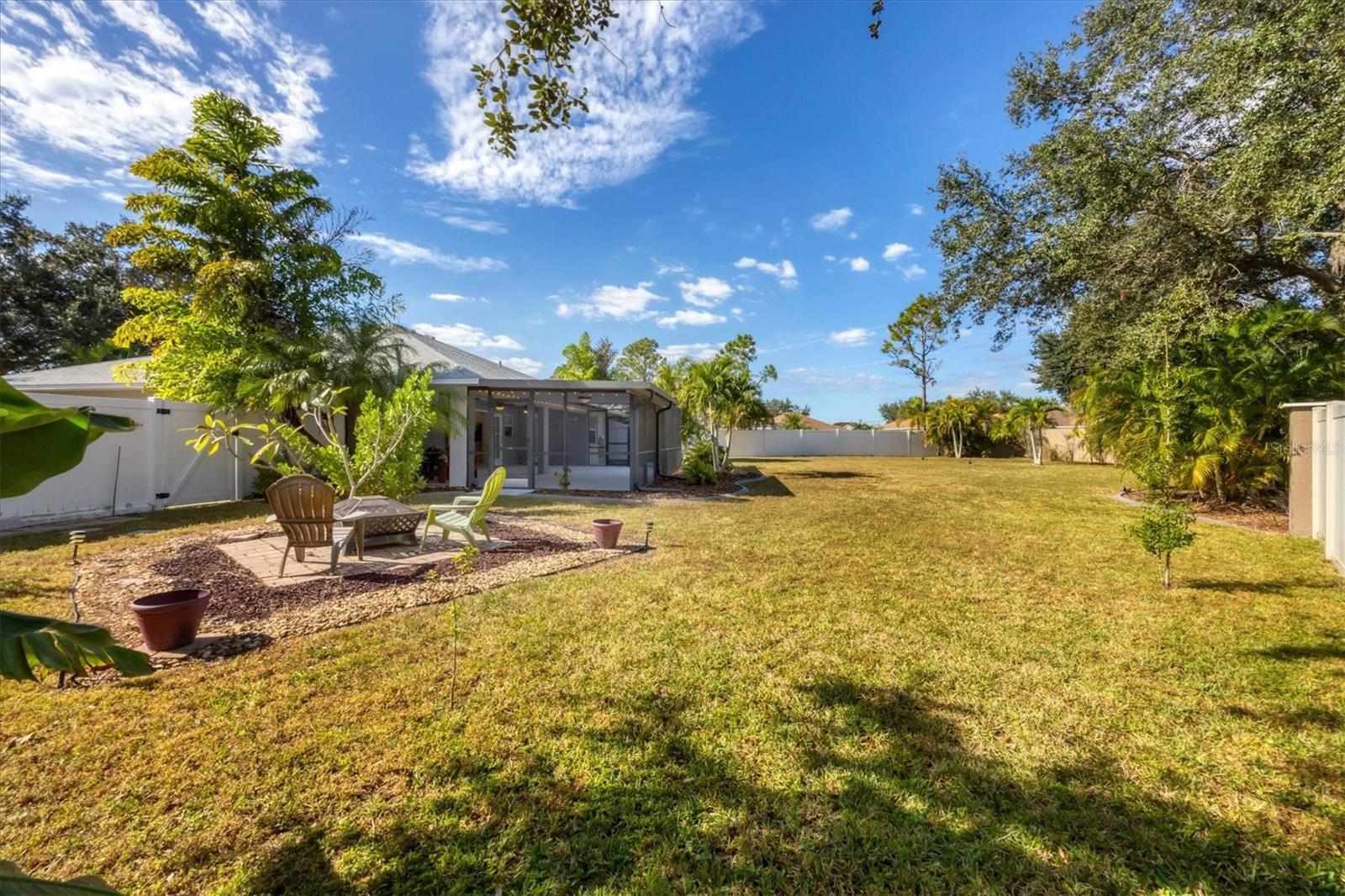 RIVERS EDGE - Residential