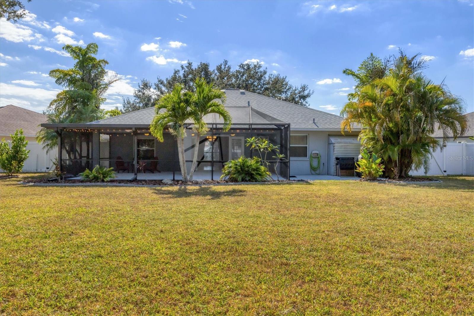 RIVERS EDGE - Residential