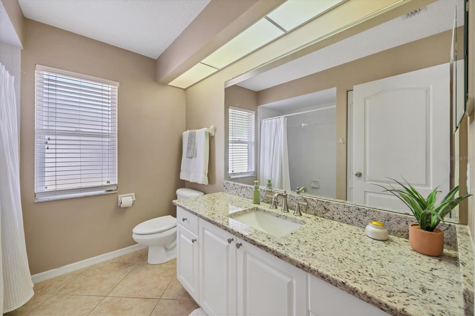 RIVERS EDGE - Residential