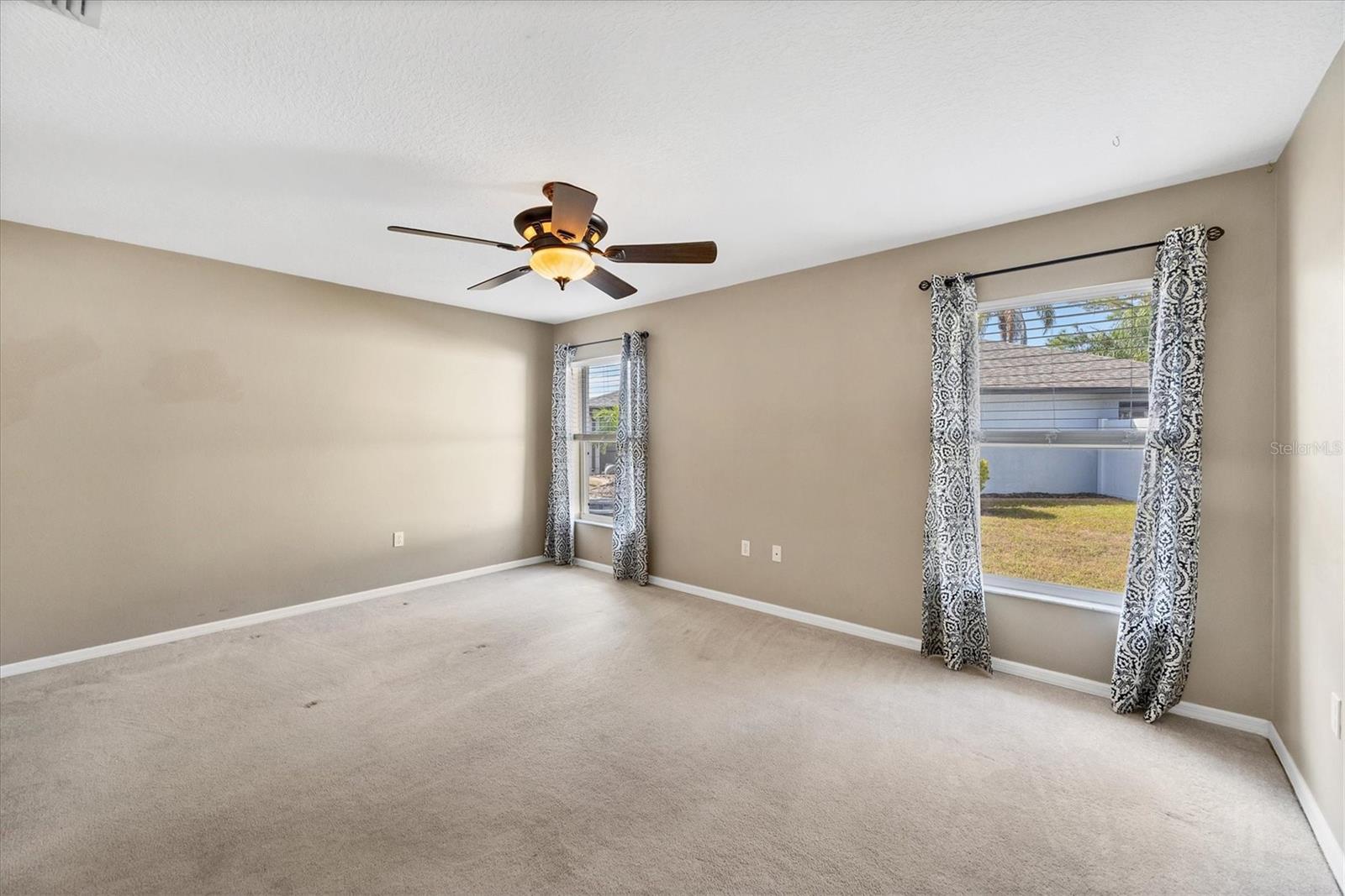 RIVERS EDGE - Residential