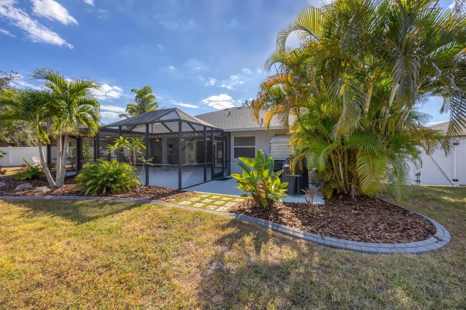 RIVERS EDGE - Residential