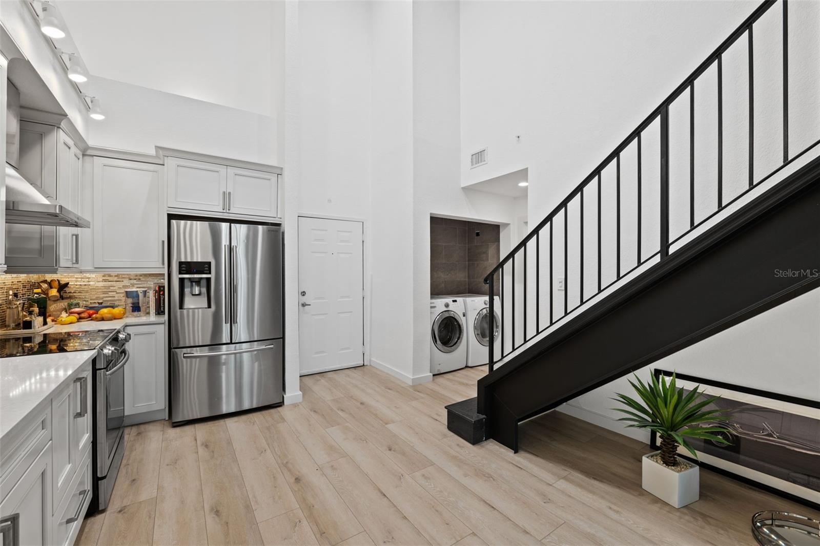 PARKCREST HARBOUR ISLAND CONDO - Residential