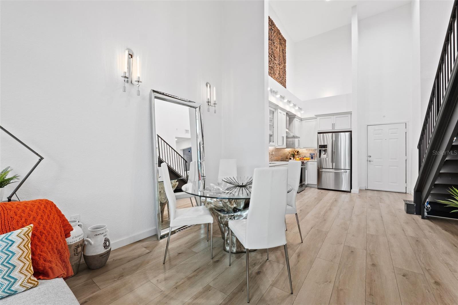 PARKCREST HARBOUR ISLAND CONDO - Residential