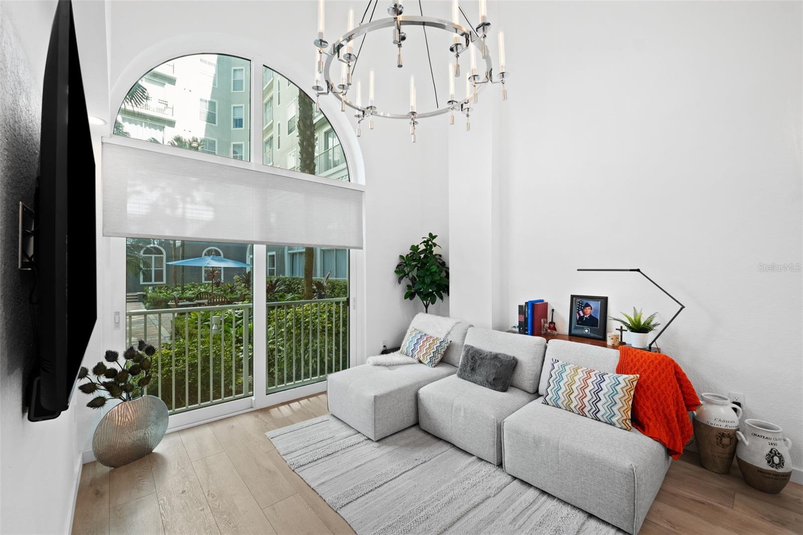 PARKCREST HARBOUR ISLAND CONDO - Residential