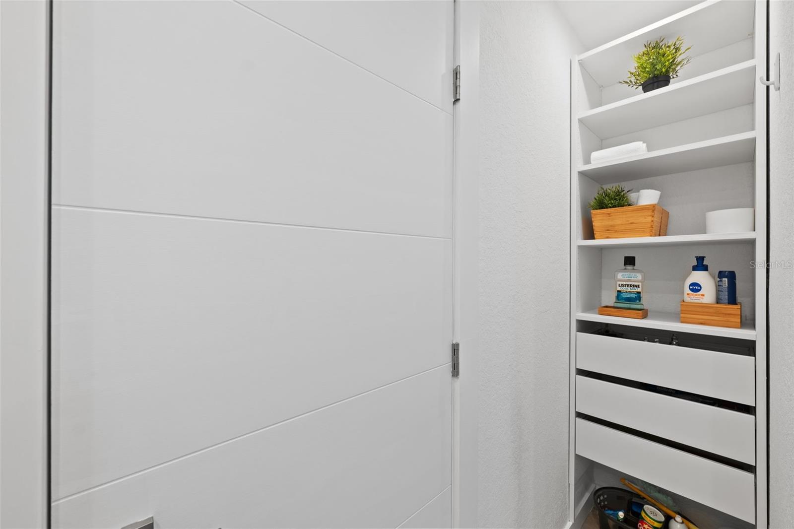 PARKCREST HARBOUR ISLAND CONDO - Residential