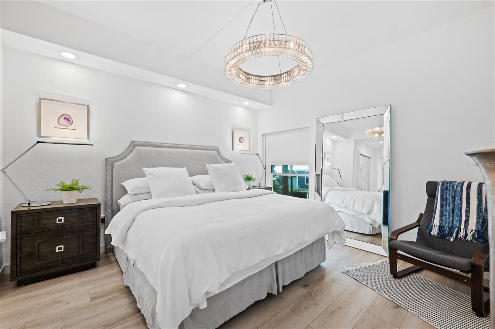 PARKCREST HARBOUR ISLAND CONDO - Residential