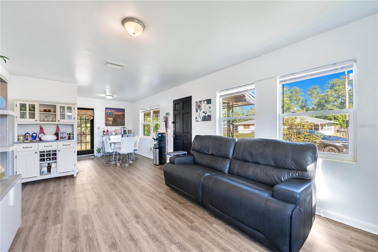 GLENWOOD PARK - Residential