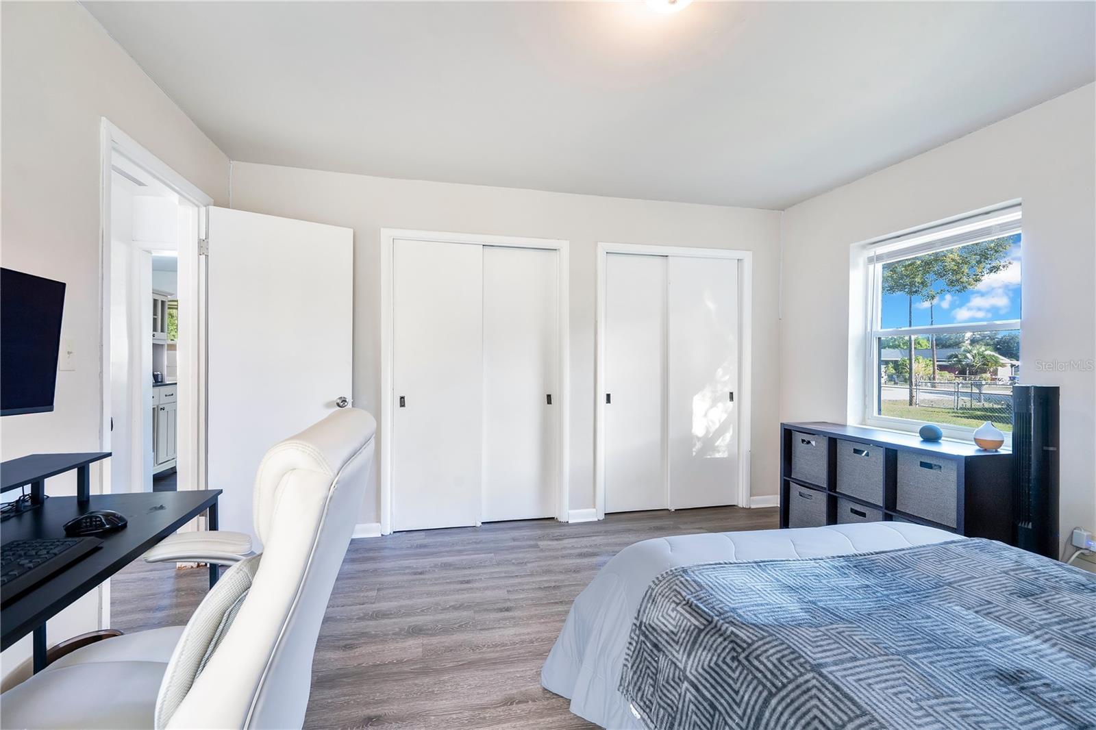 GLENWOOD PARK - Residential