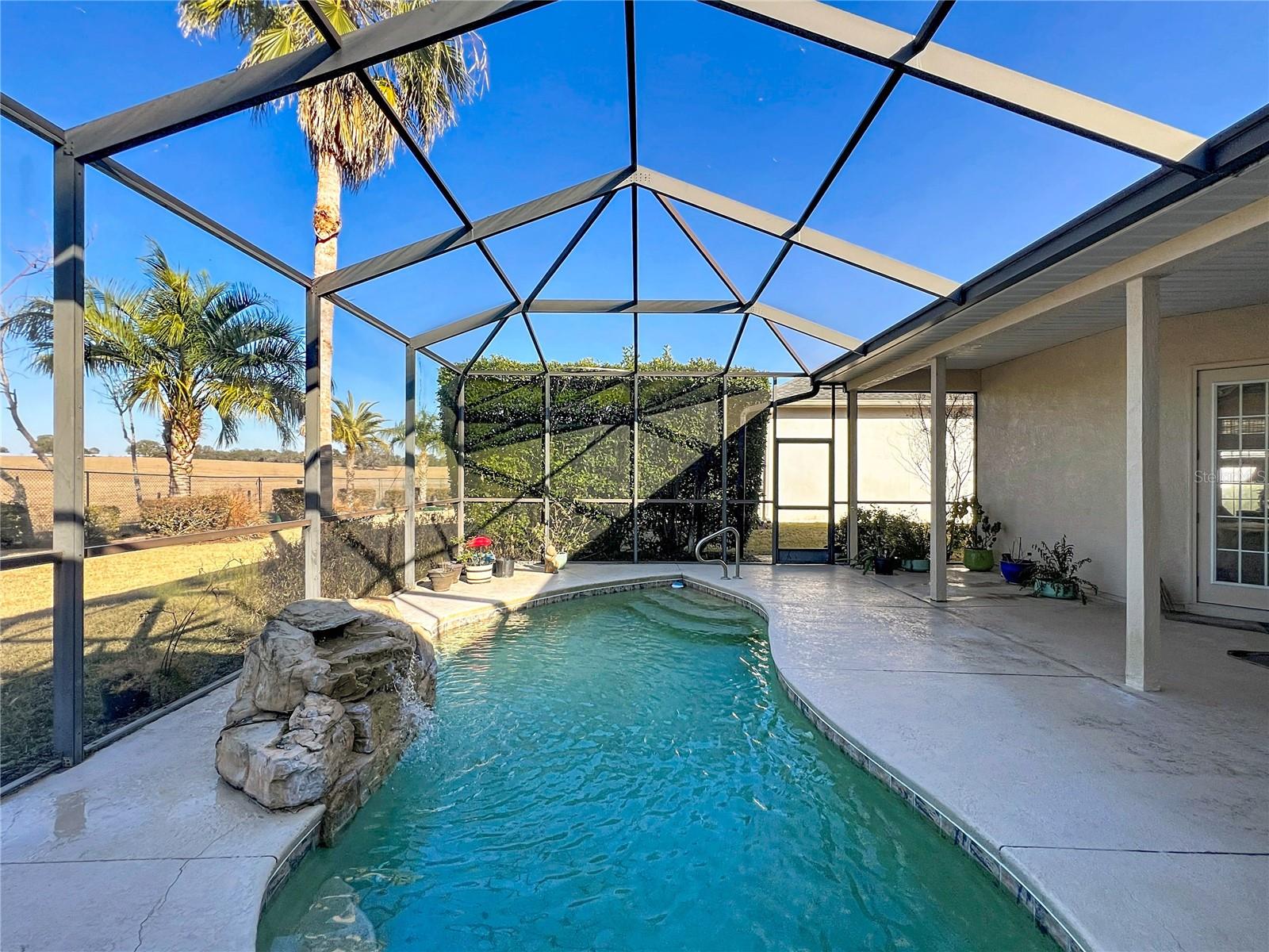 STONECREST UN 02/MEADOWS - Residential