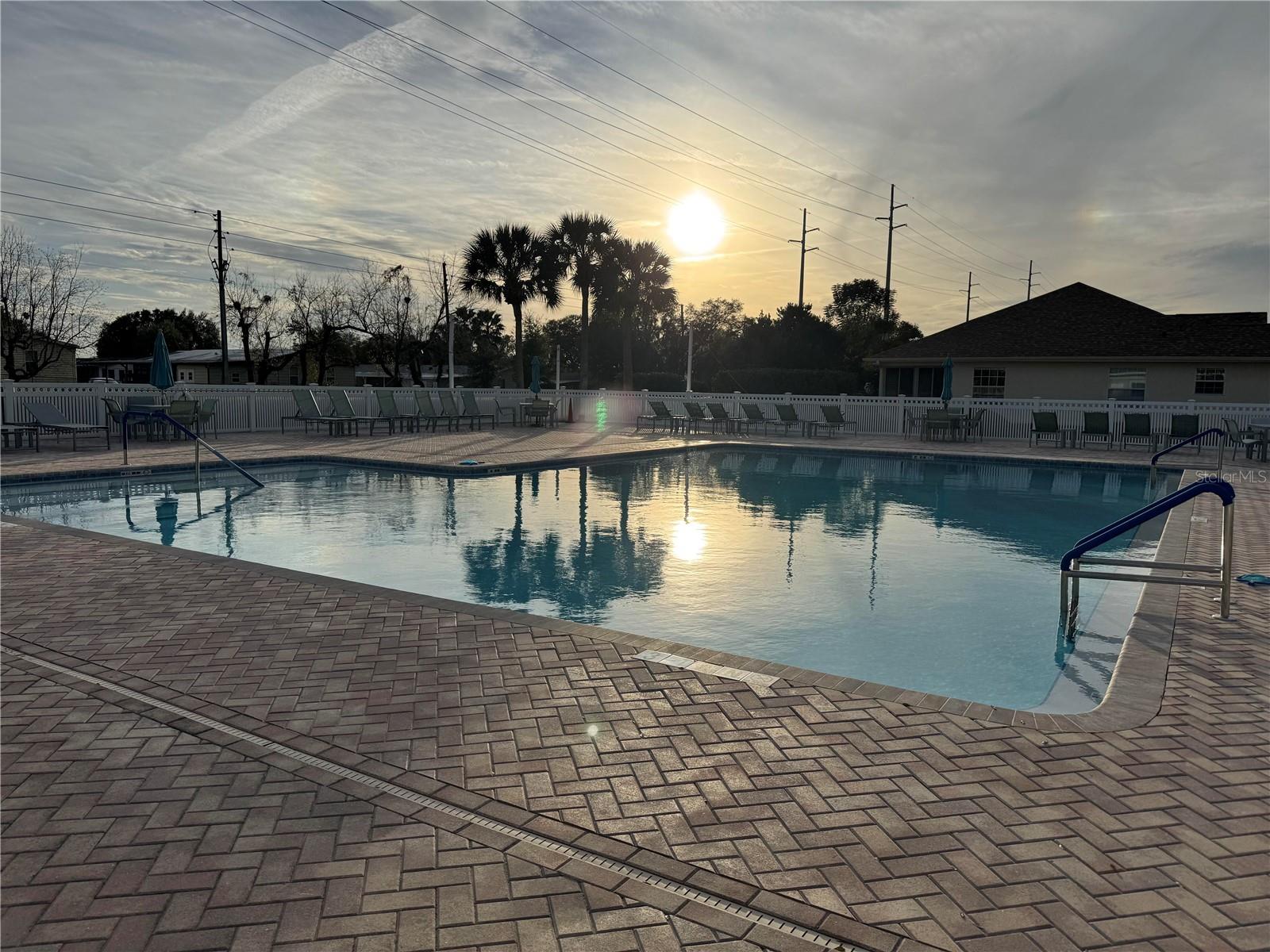 STONECREST UN 02/MEADOWS - Residential