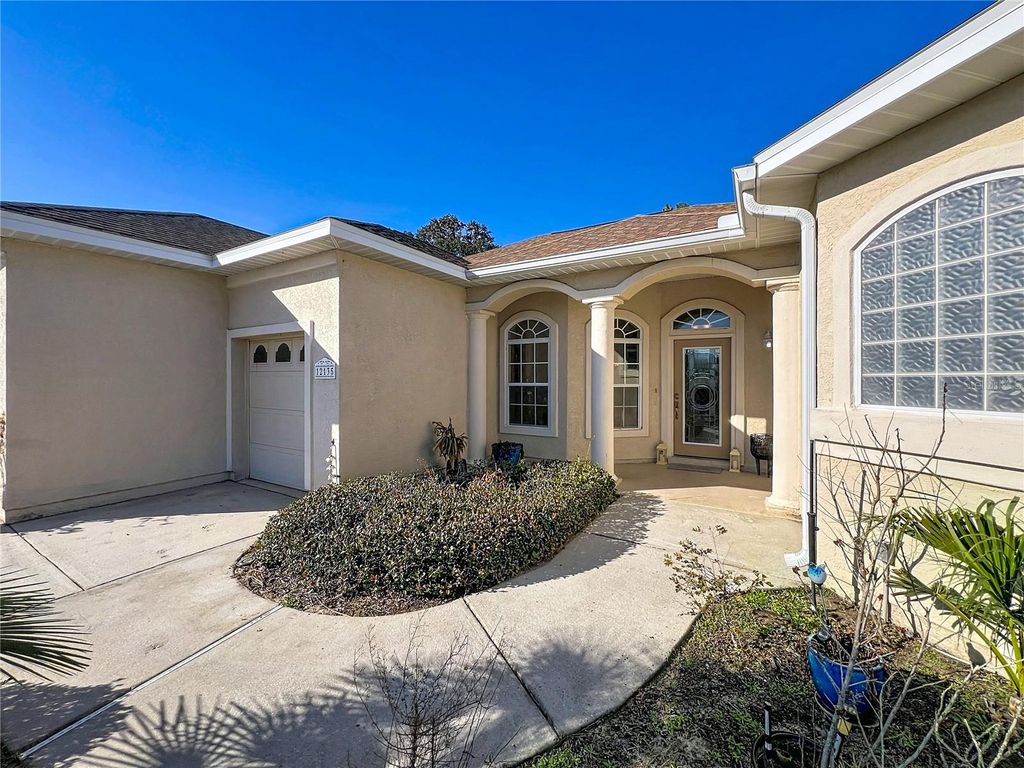 Photo of 12135 SE 172nd Lane, Summerfield, FL 34491 (MLS # OM717741)