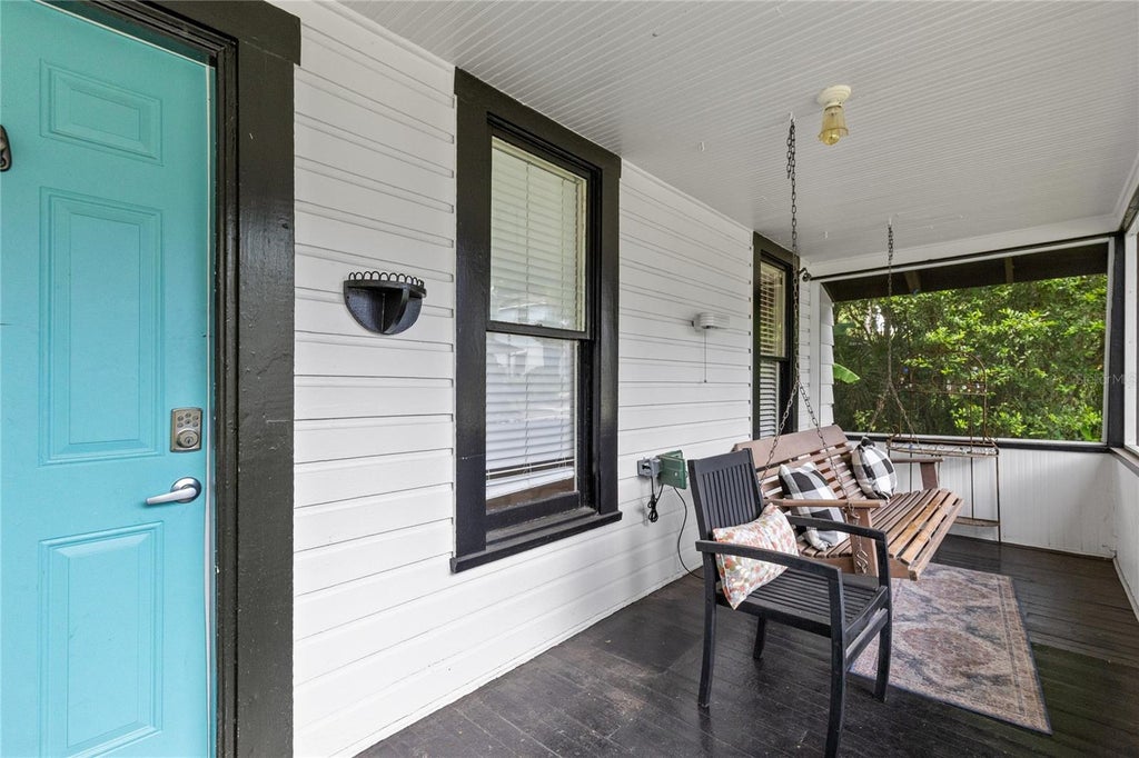 Photo of 12 N Forest Avenue, Orlando, FL 32803 (MLS # O6444448)