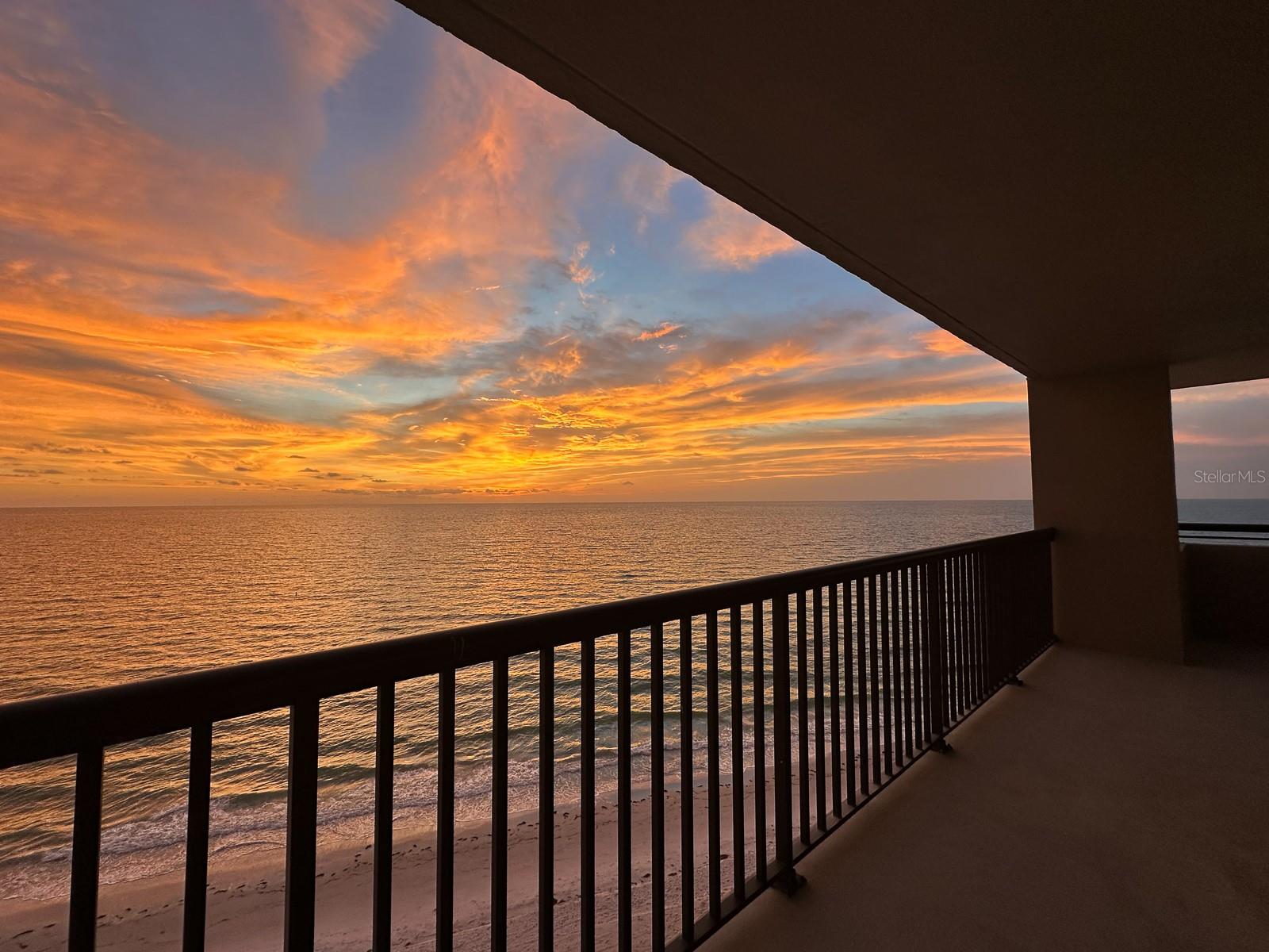 1660 GULF BOULEVARD 802