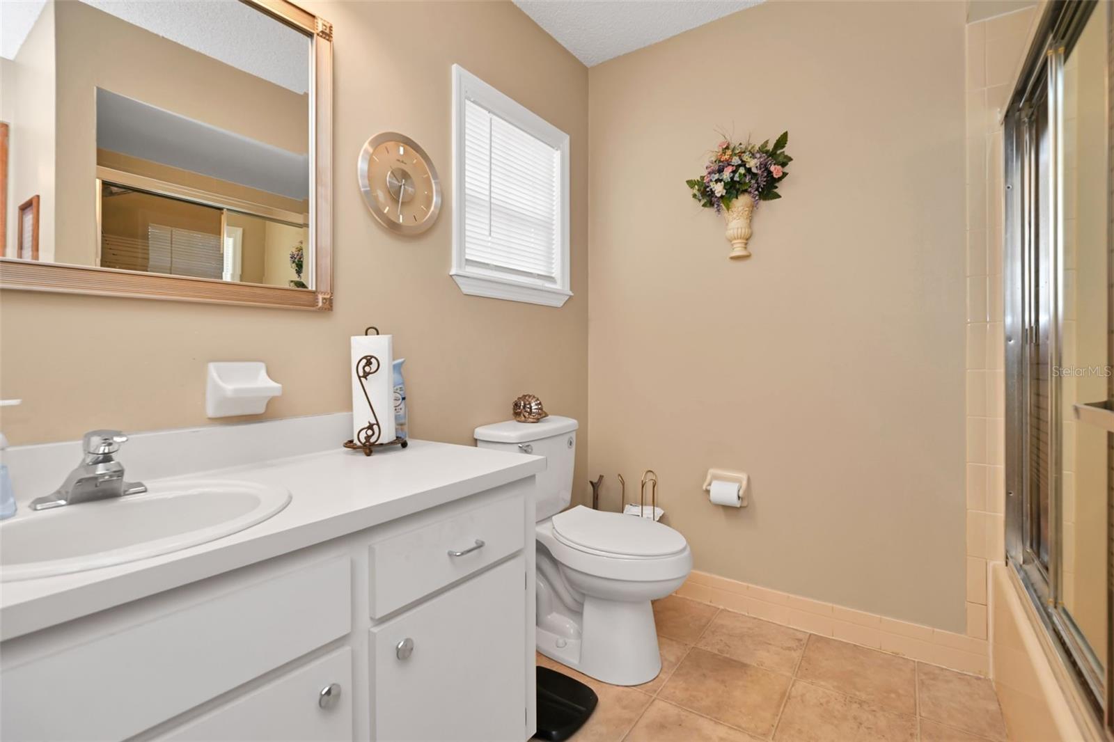 PALM CAY UN 02 & REPLAT/TRACTS - Residential