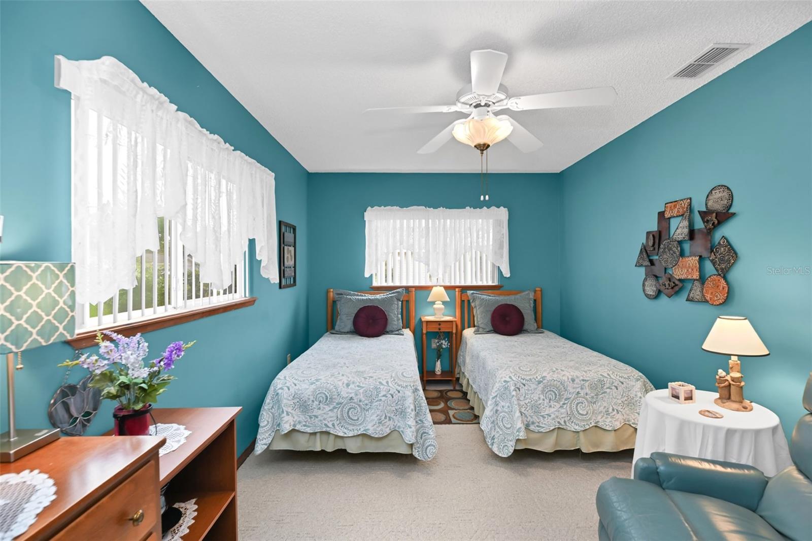 PALM CAY UN 02 & REPLAT/TRACTS - Residential