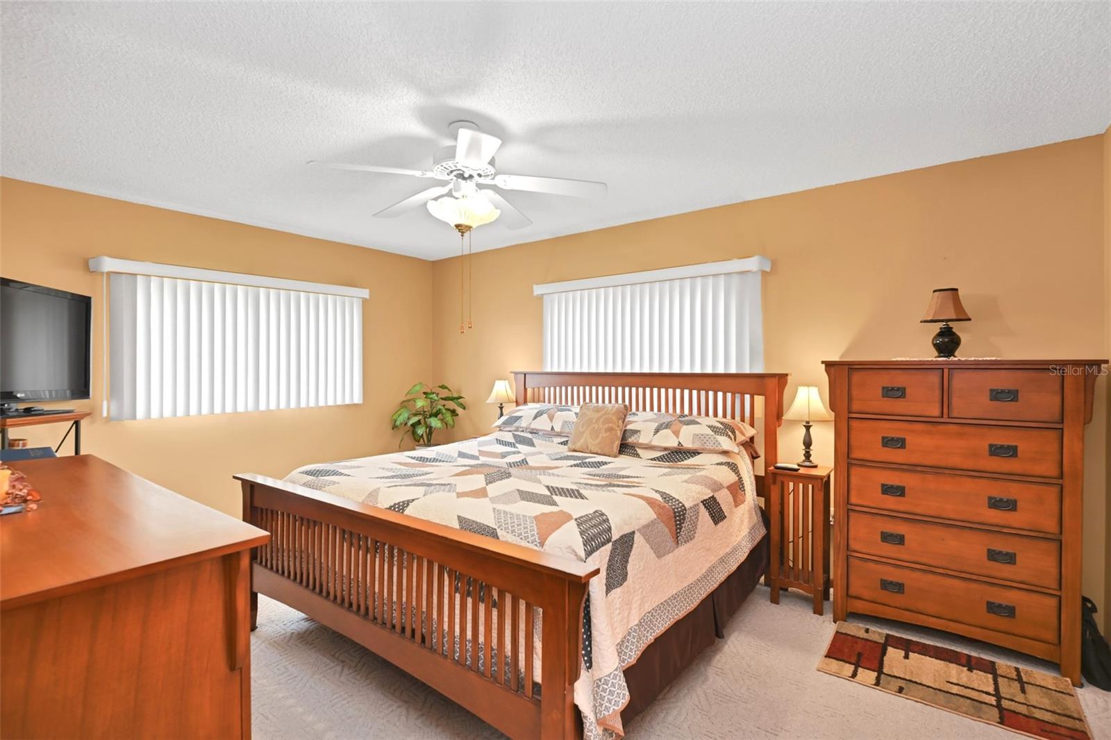 PALM CAY UN 02 & REPLAT/TRACTS - Residential