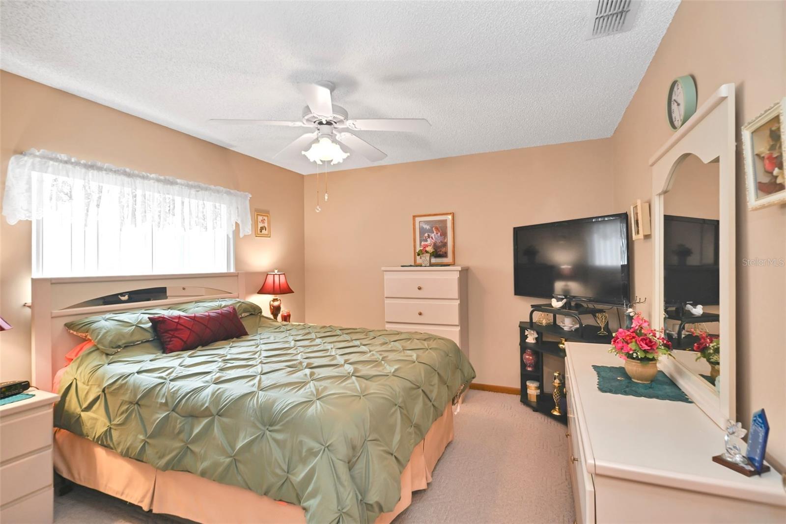 PALM CAY UN 02 & REPLAT/TRACTS - Residential