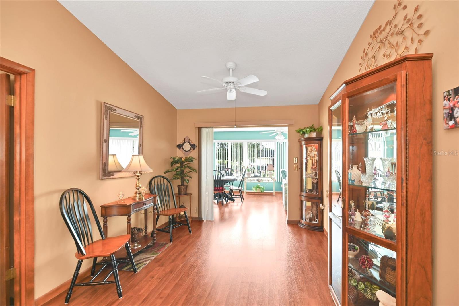 PALM CAY UN 02 & REPLAT/TRACTS - Residential