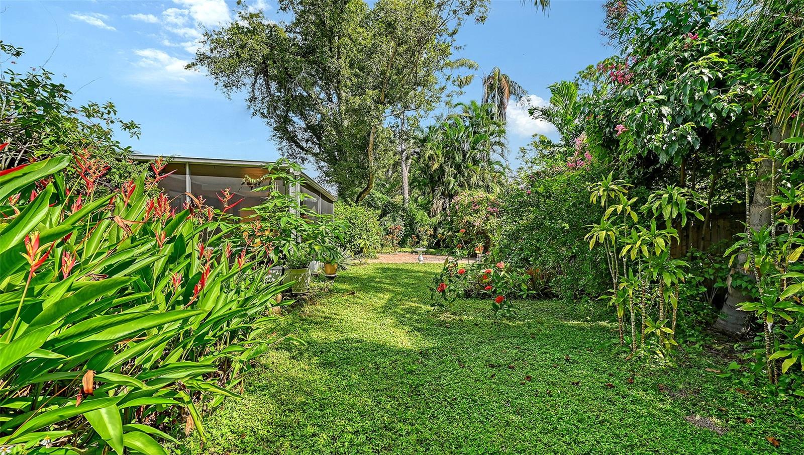 BENEVA PINES - Residential