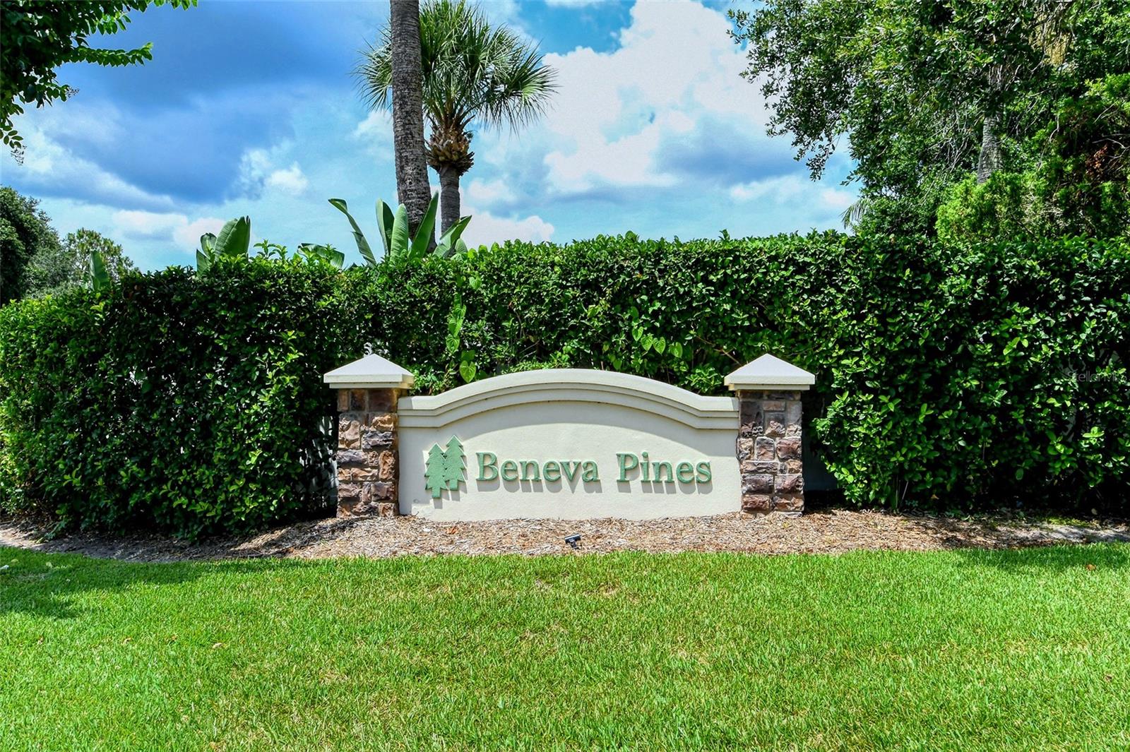 BENEVA PINES - Residential