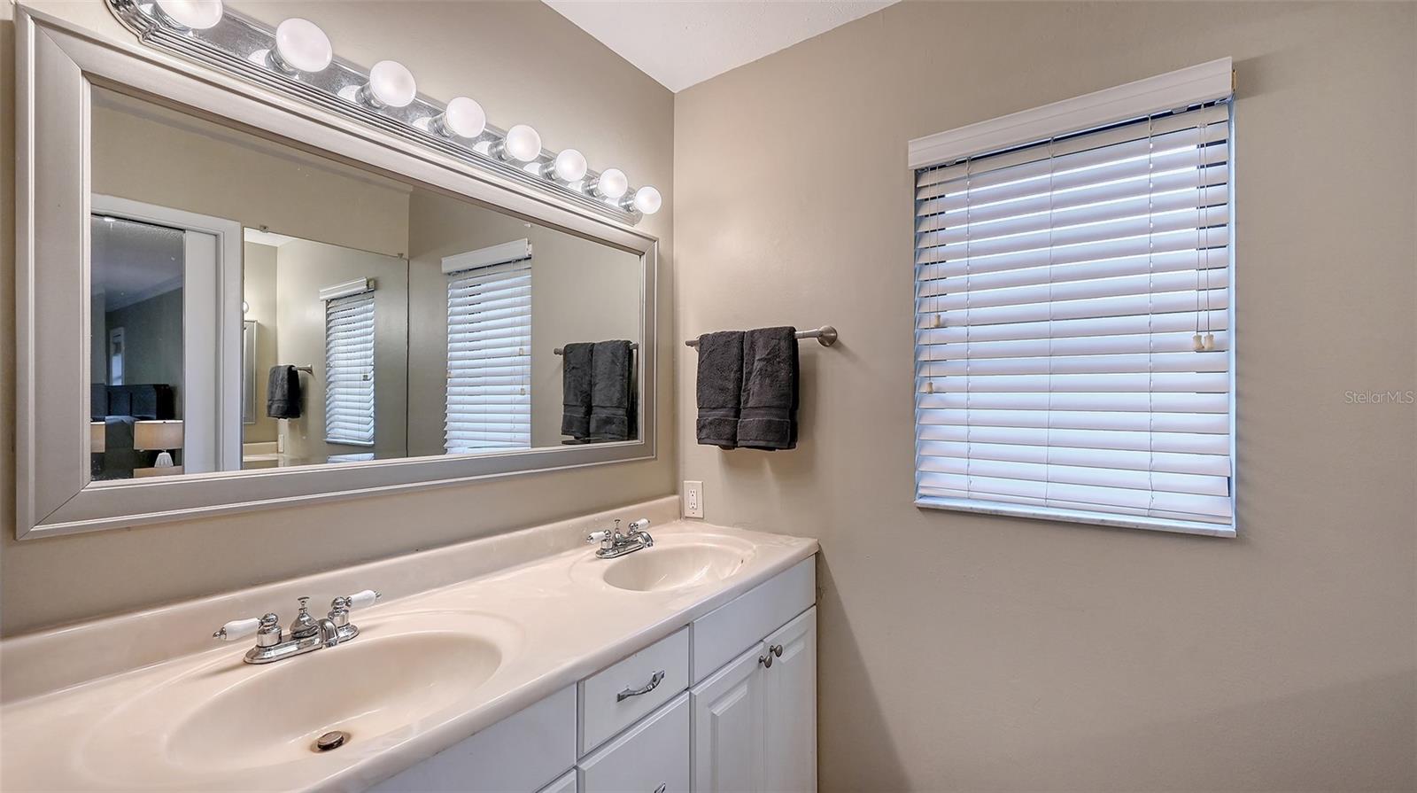 BENEVA PINES - Residential