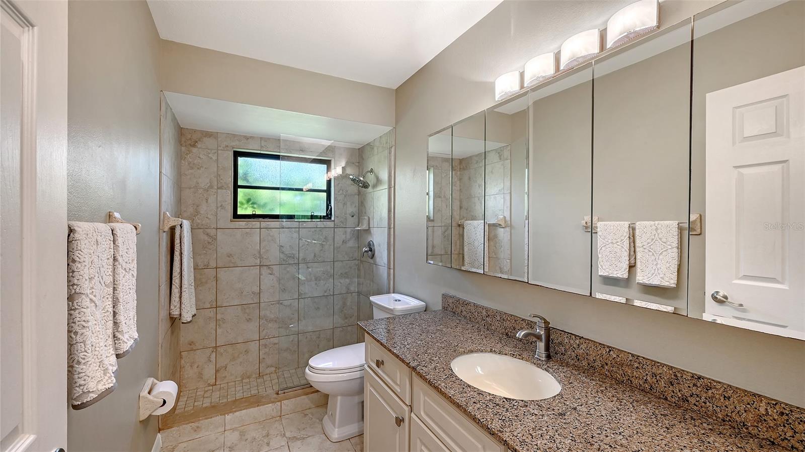 BENEVA PINES - Residential