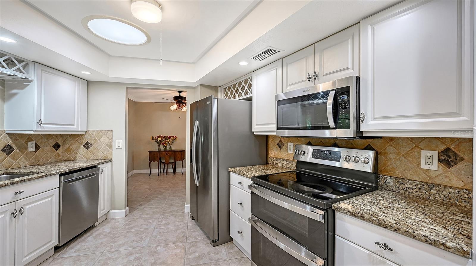 BENEVA PINES - Residential