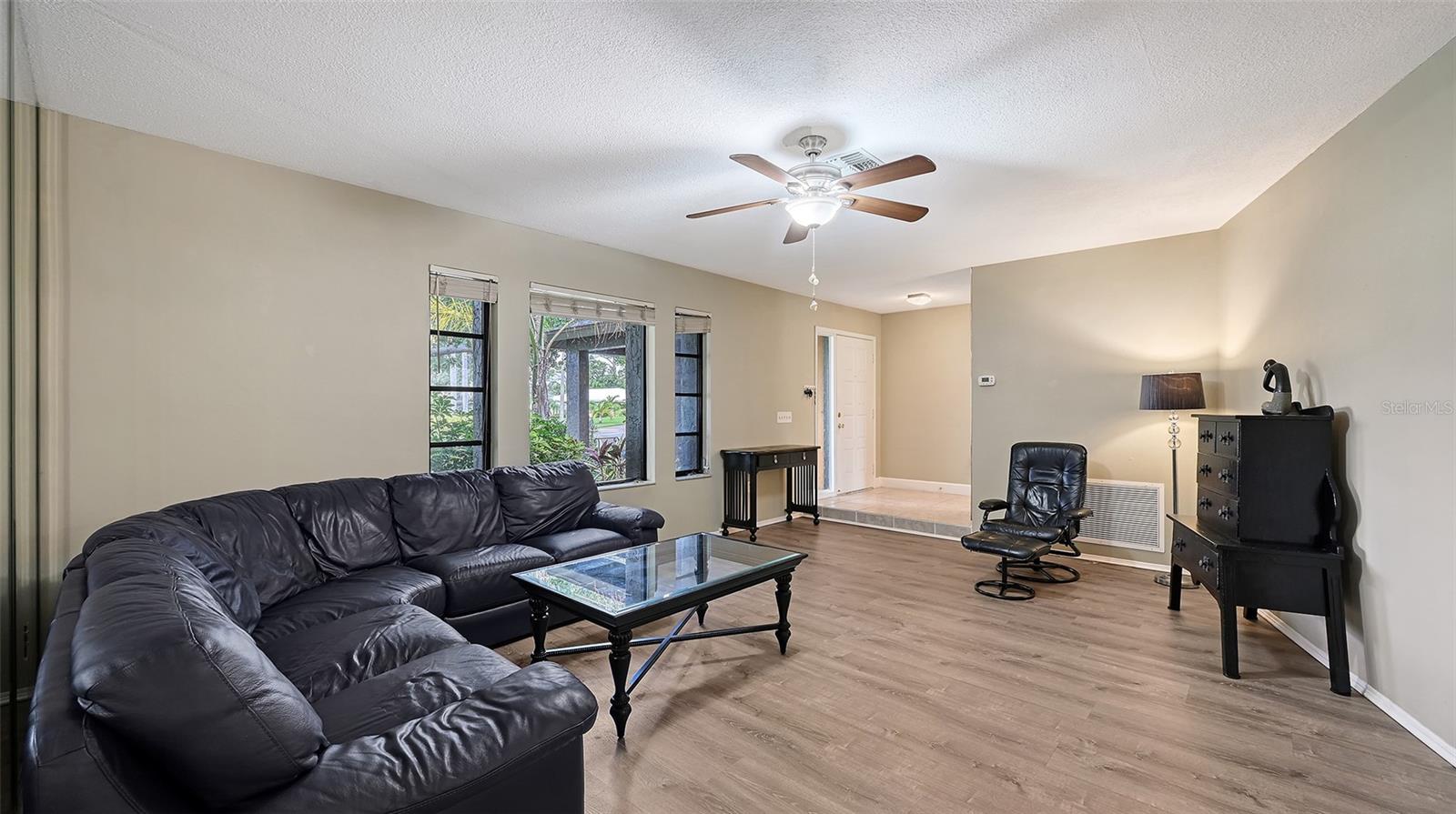 BENEVA PINES - Residential