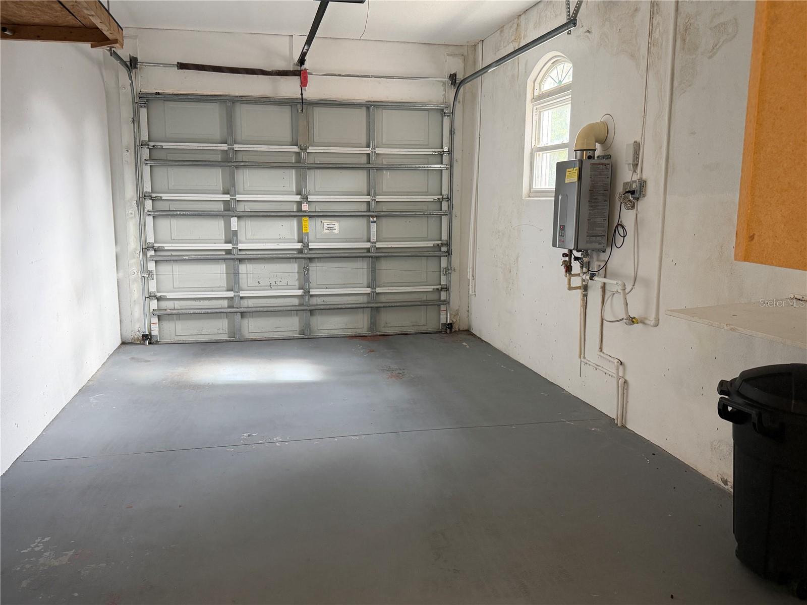 TOWNHOMES/CYPRESS WALK PH I - Residential Lease