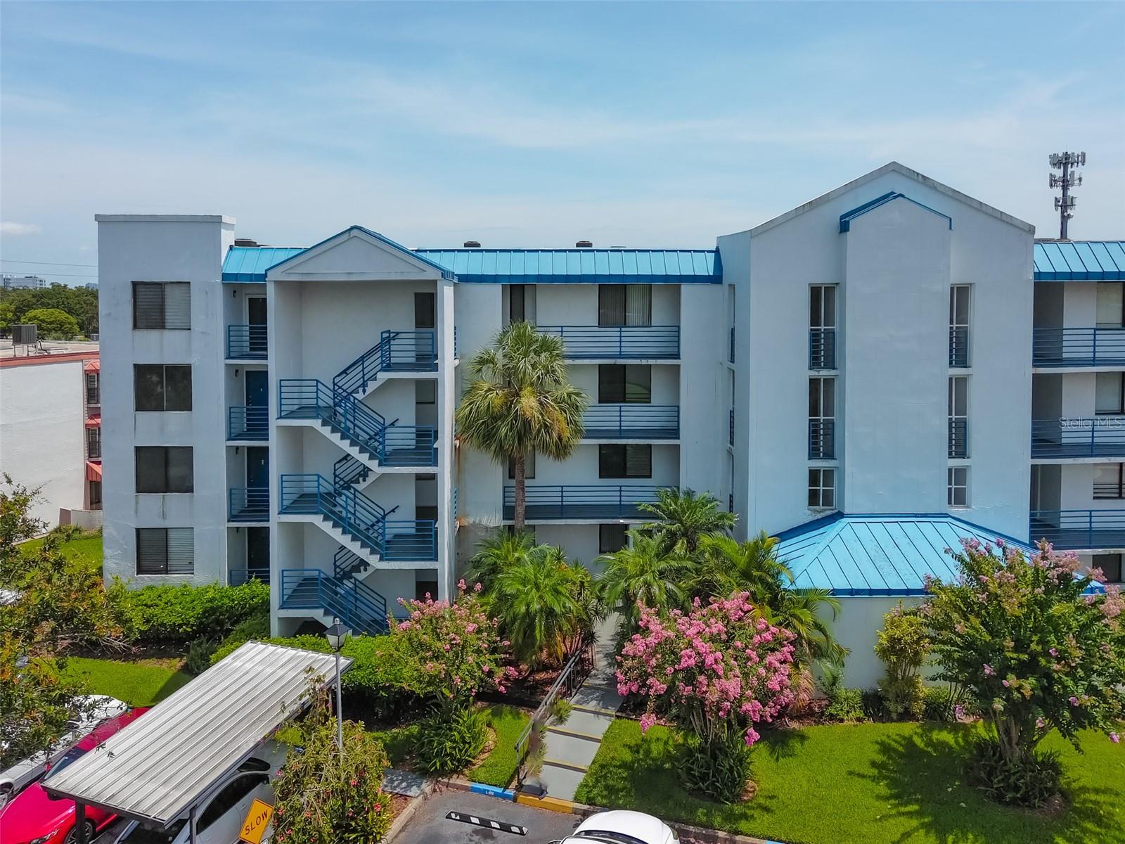 2424 W TAMPA BAY BOULEVARD L301