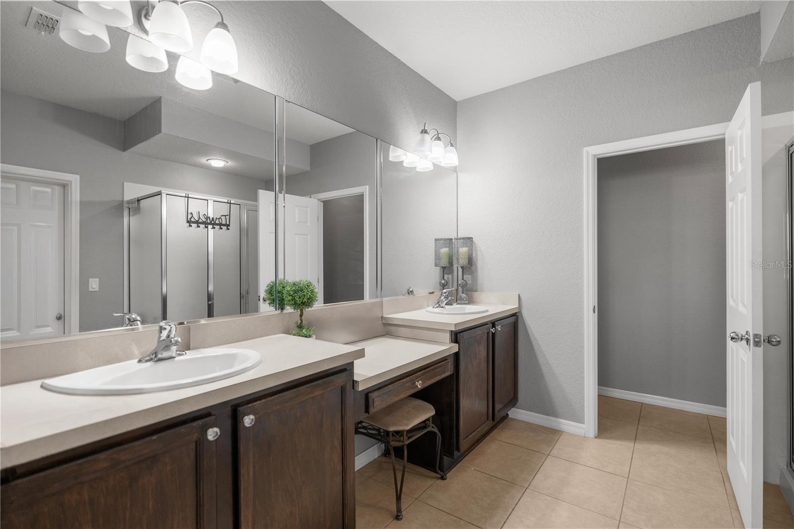 BRIGHTON PH 09 - Residential