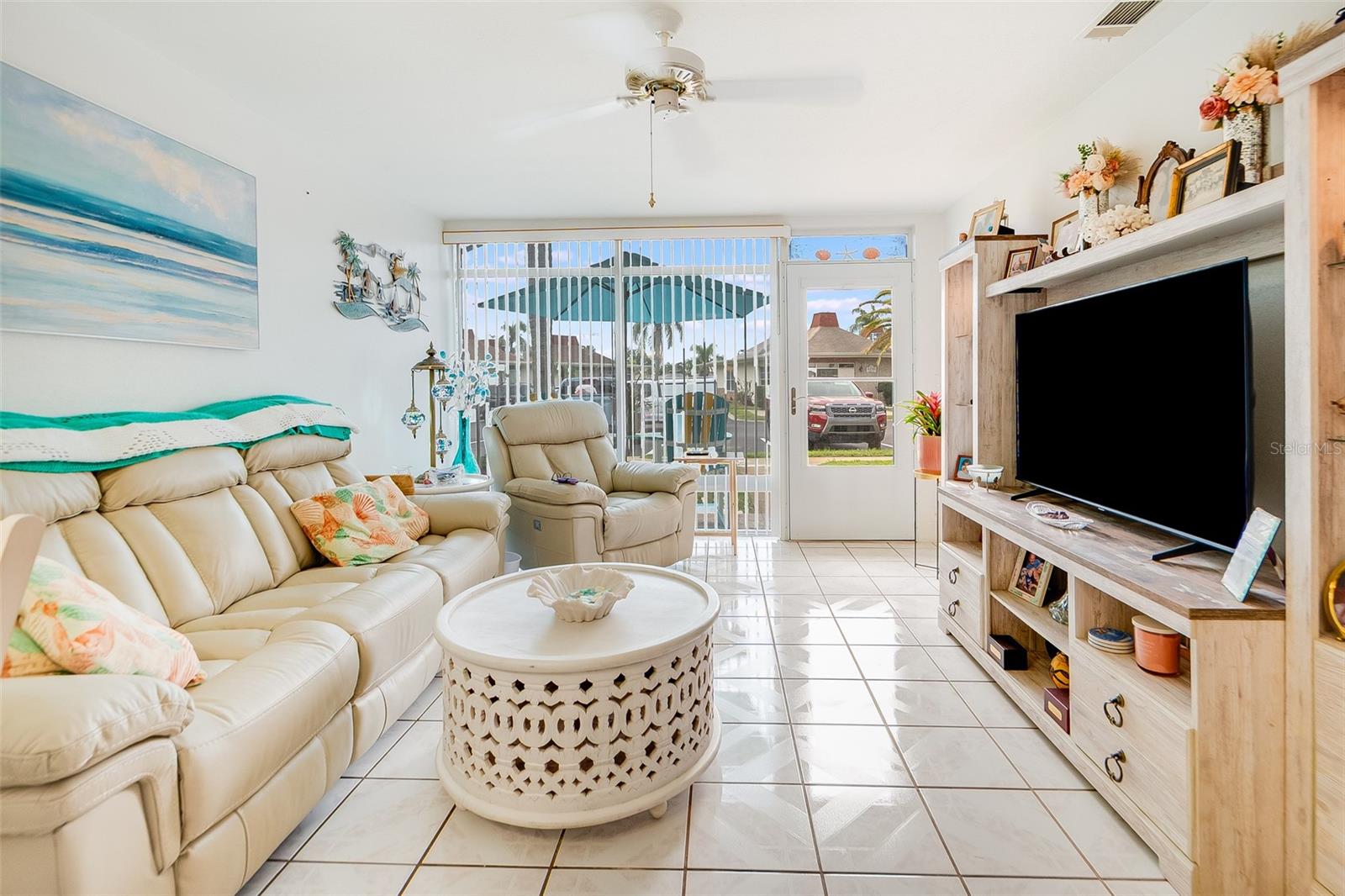 TAHITIAN GARDENS CONDO - Residential