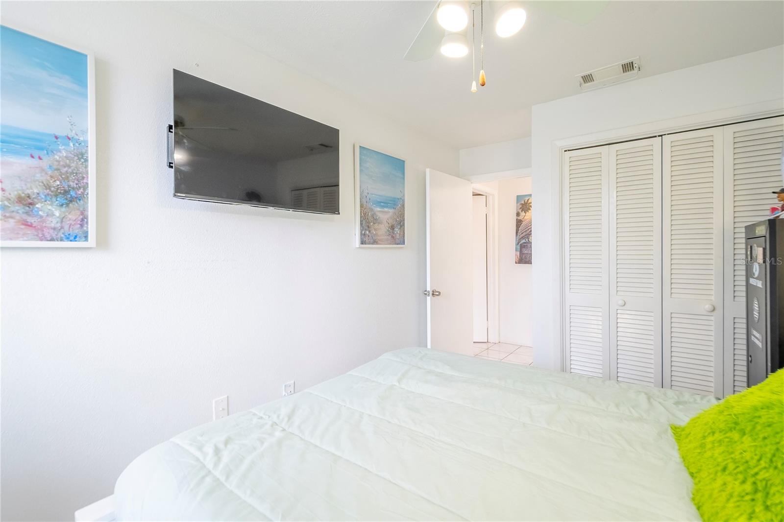 TAHITIAN GARDENS CONDO - Residential