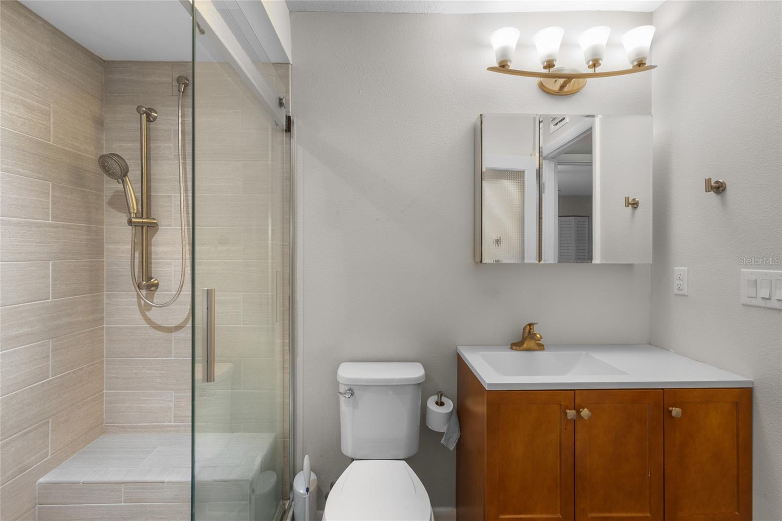 PELICAN COVE I - Residential