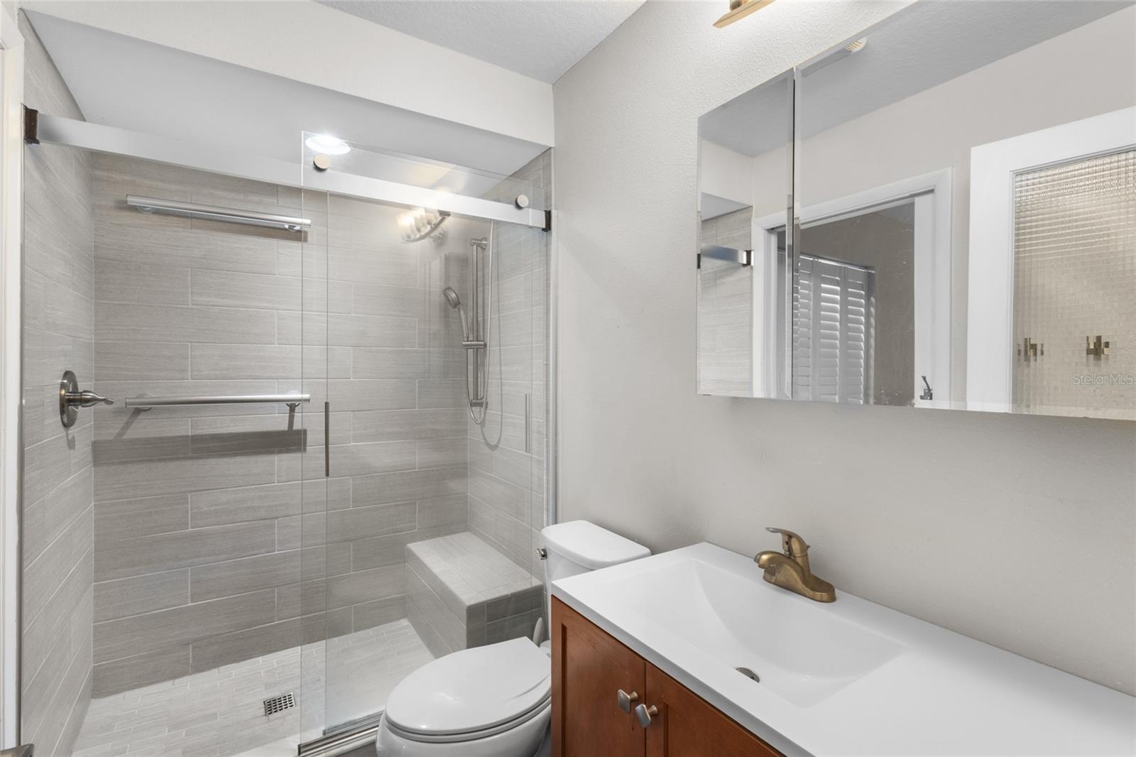 PELICAN COVE I - Residential