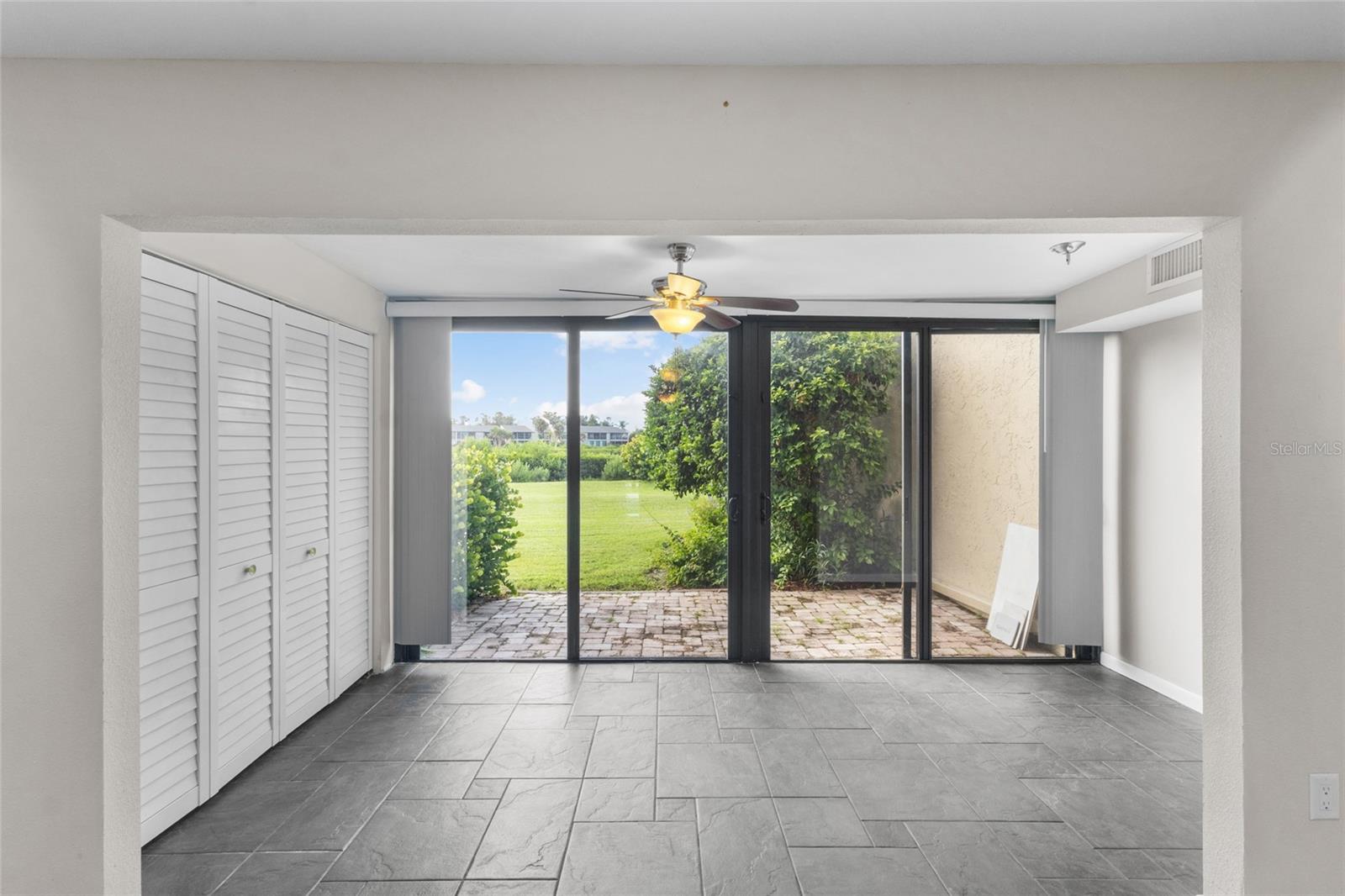 PELICAN COVE I - Residential